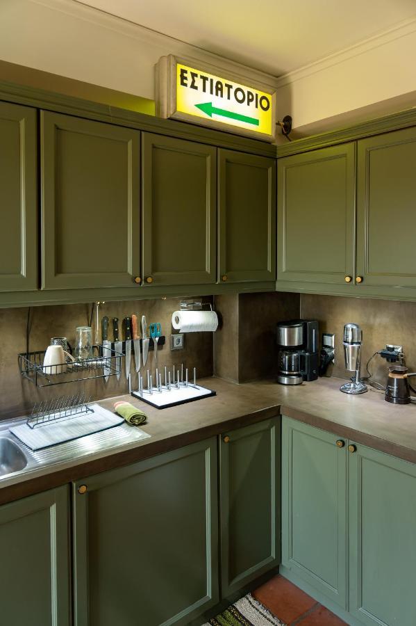 Spacious Apartment In Kavouri เอเธนส์ ภายนอก รูปภาพ